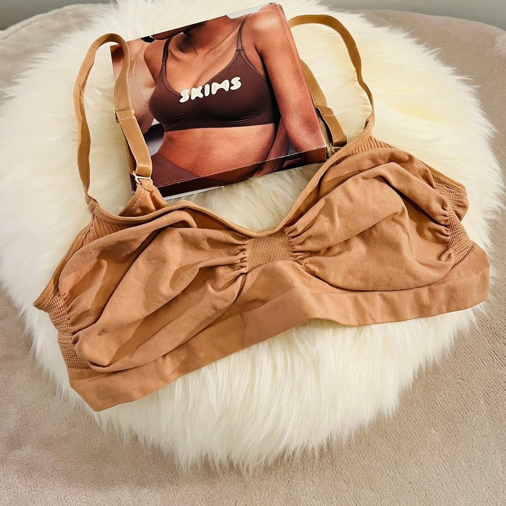Skims Sculpting Bra- NIB